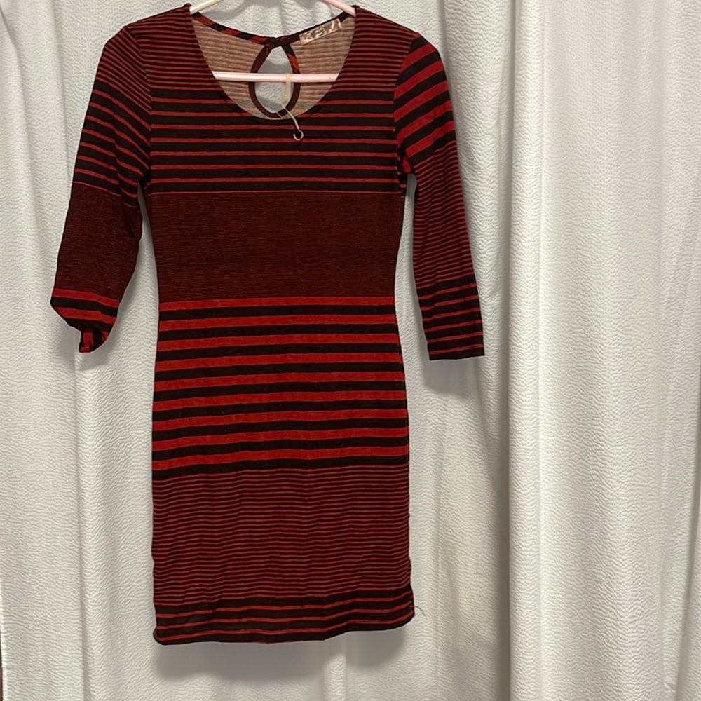 CUTE red and black strip bodycon dress